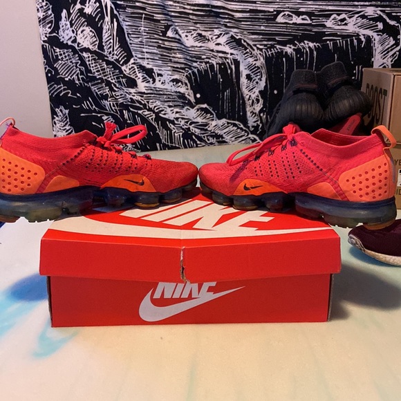 Nike Vapormax- Orange - Picture 4 of 4